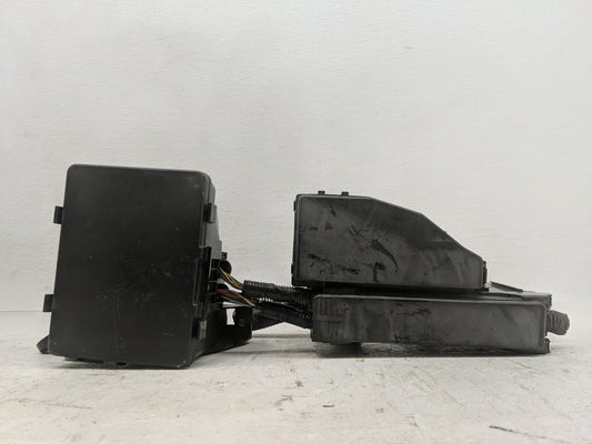 2016-2017 Nissan Altima Fusebox Fuse Box Panel Relay Module P/N:PP-TD10 Fits Fits 2016 2017 OEM Used Auto Parts - Oemusedaut