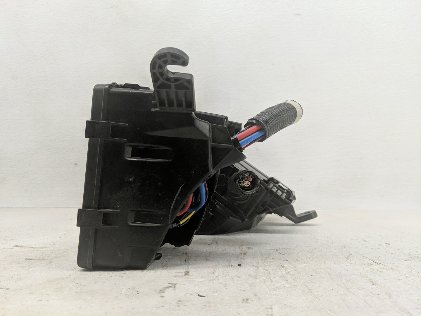 2016-2017 Nissan Altima Fusebox Fuse Box Panel Relay Module P/N:PP-TD10 Fits Fits 2016 2017 OEM Used Auto Parts - Oemusedaut
