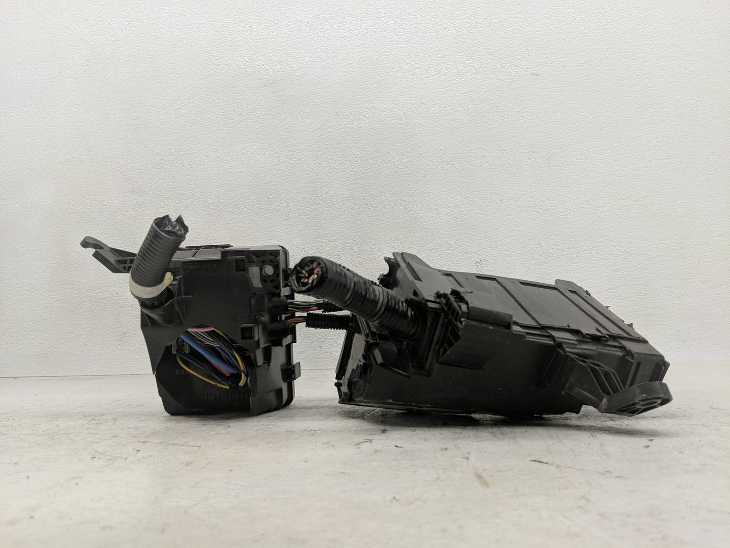 2016-2017 Nissan Altima Fusebox Fuse Box Panel Relay Module P/N:PP-TD10 Fits Fits 2016 2017 OEM Used Auto Parts - Oemusedaut