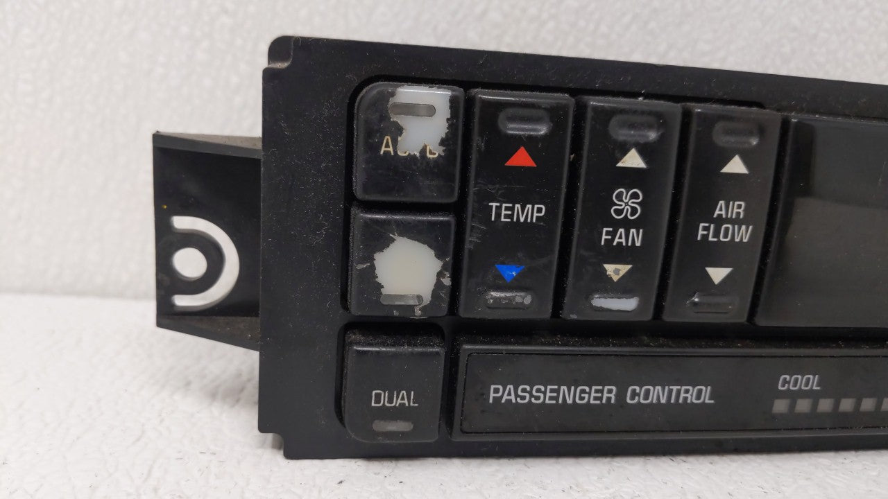 2016-2018 Nissan Altima Climate Control Module Temperature AC/Heater Replacement P/N:275109HS0A 275109HT0A Fits OEM Used Aut