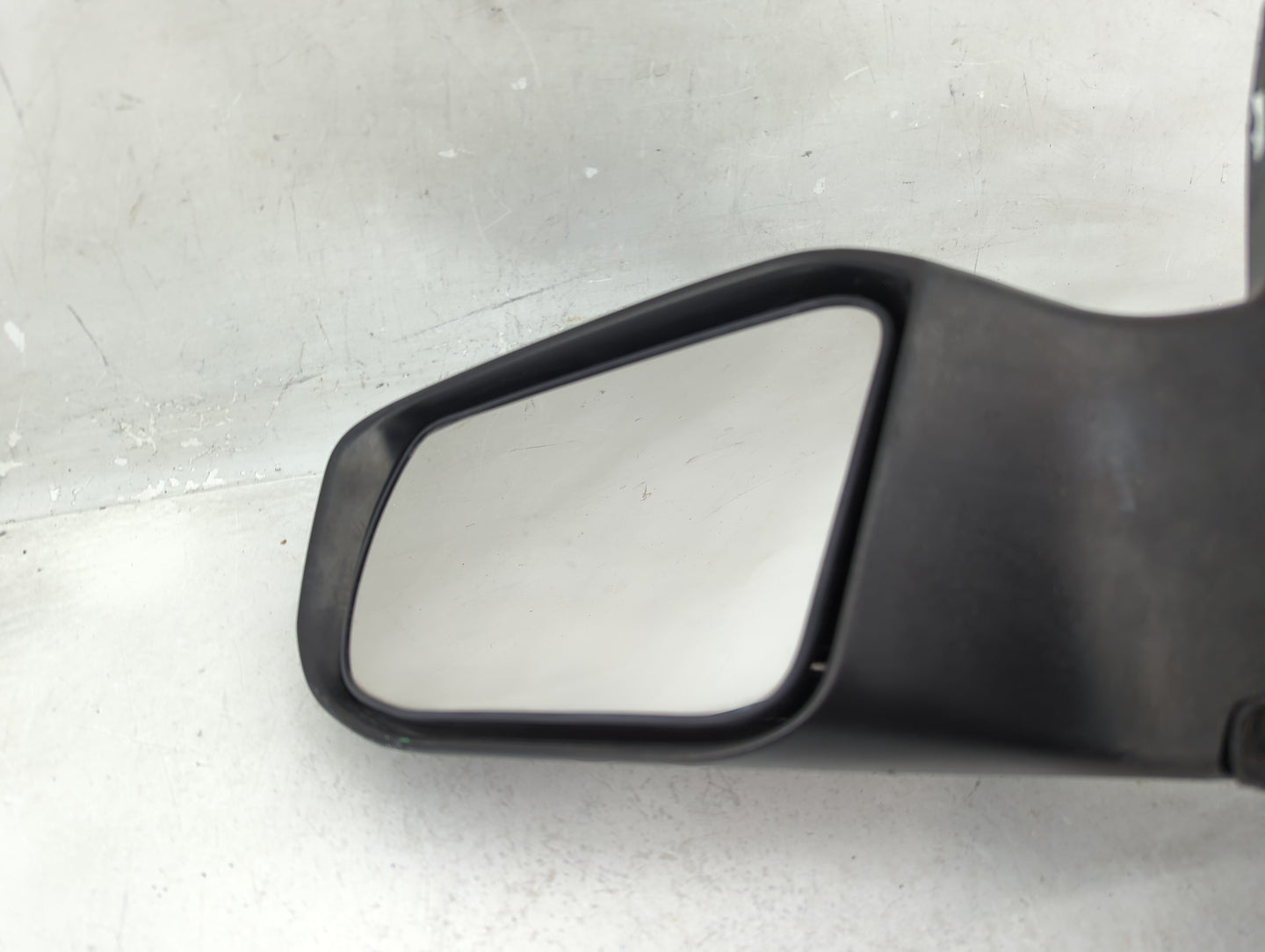 2013-2018 Nissan Altima Driver Side View Mirror - Left Door Mirror OEM Used - Oemusedautoparts1.com