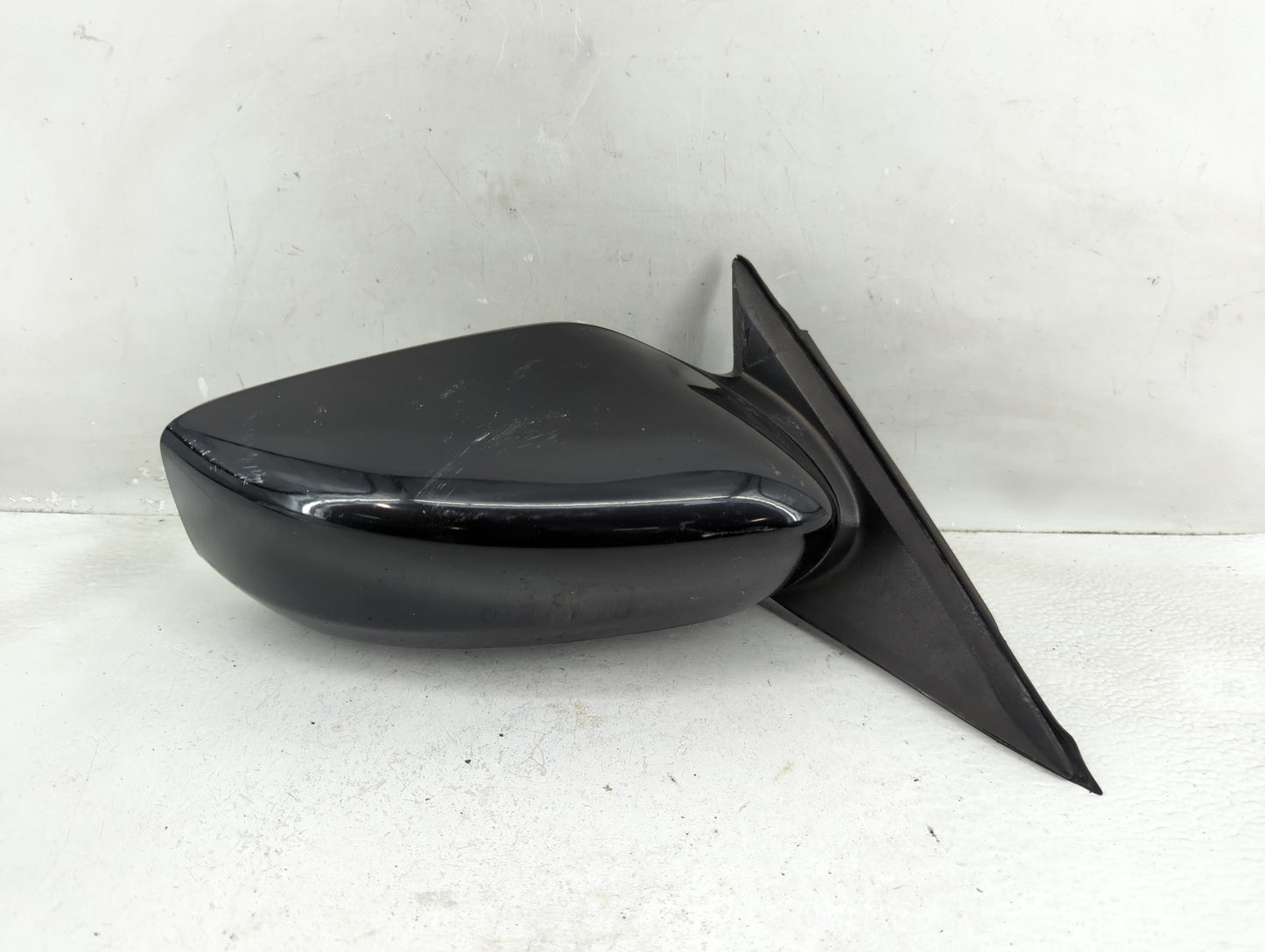 2013-2018 Nissan Altima Passenger Side View Mirror - Right Door Mirror OEM Used - Oemusedautoparts1.com