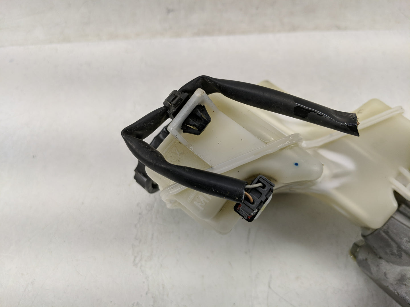 2013-2018 Nissan Altima Brake Master Cylinder 1313776 - Oemusedautoparts1.com