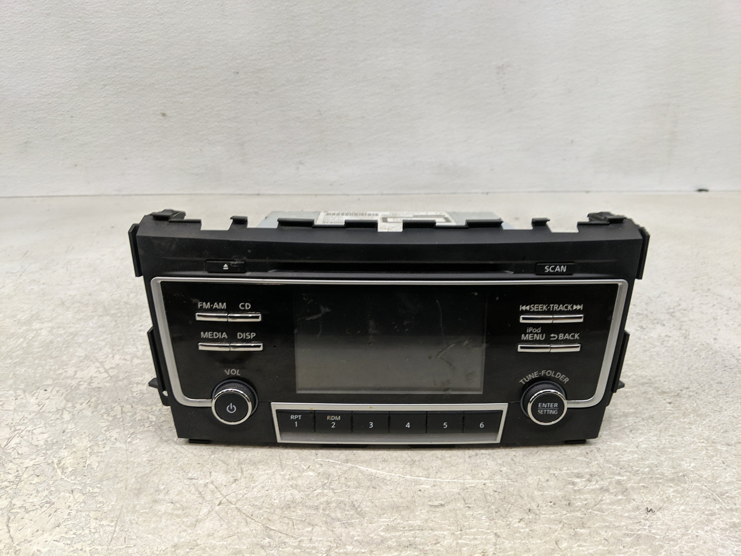 2017-2018 Nissan Altima Radio AM FM Cd Player Receiver Replacement P/N:28185-9HT1A Fits Fits 2017 2018 OEM Used Auto Parts -