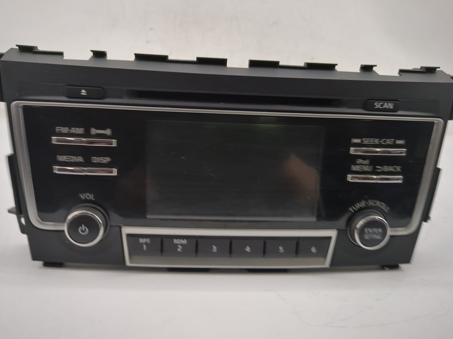 2017 Nissan Altima Radio AM FM Cd Player Receiver Replacement P/N:28185 9HT1B Fits OEM Used Auto Parts - Oemusedautoparts1.c