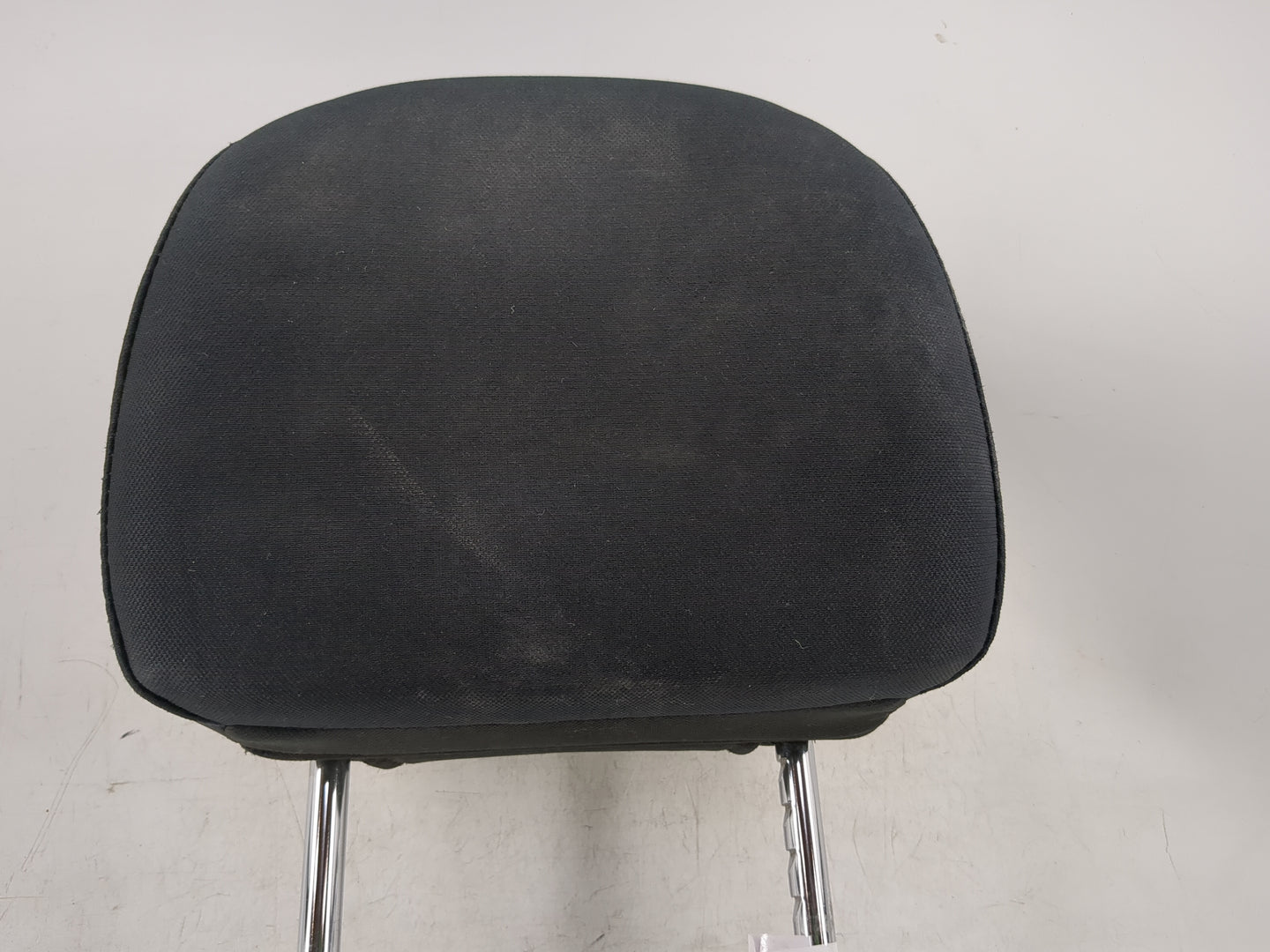 2016-2017 Nissan Altima Headrest Head Rest Front Driver Passenger Seat Fits Fits 2016 2017 OEM Used Auto Parts - Oemusedauto