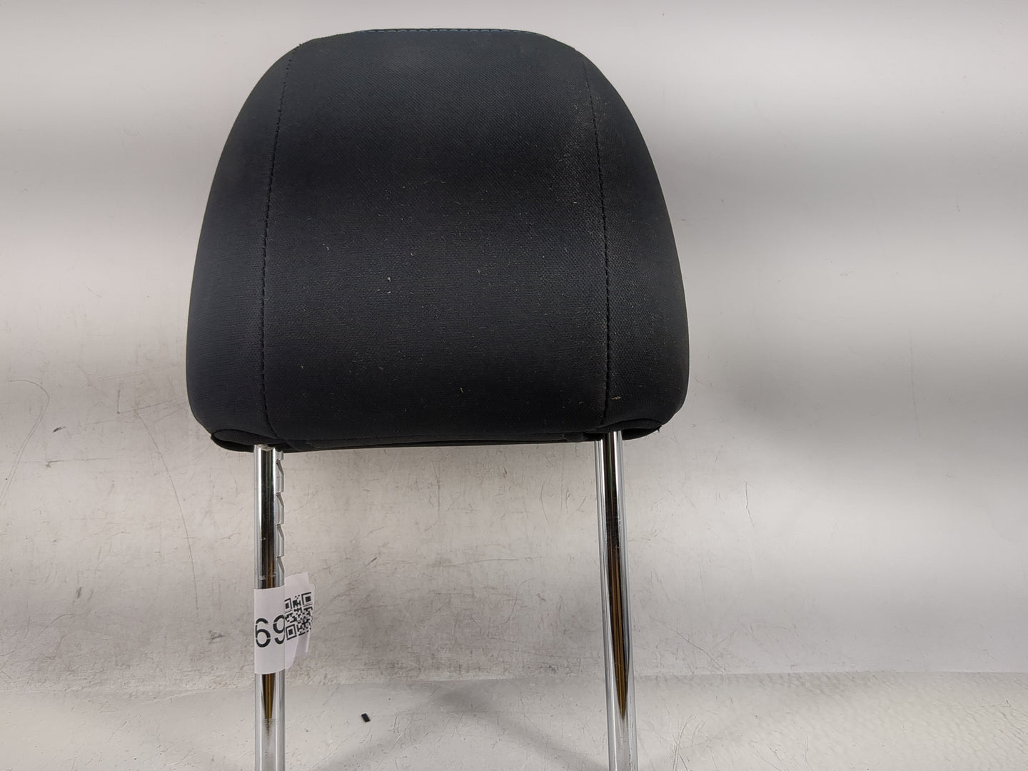 2016-2017 Nissan Altima Headrest Head Rest Front Driver Passenger Seat Fits Fits 2016 2017 OEM Used Auto Parts - Oemusedauto