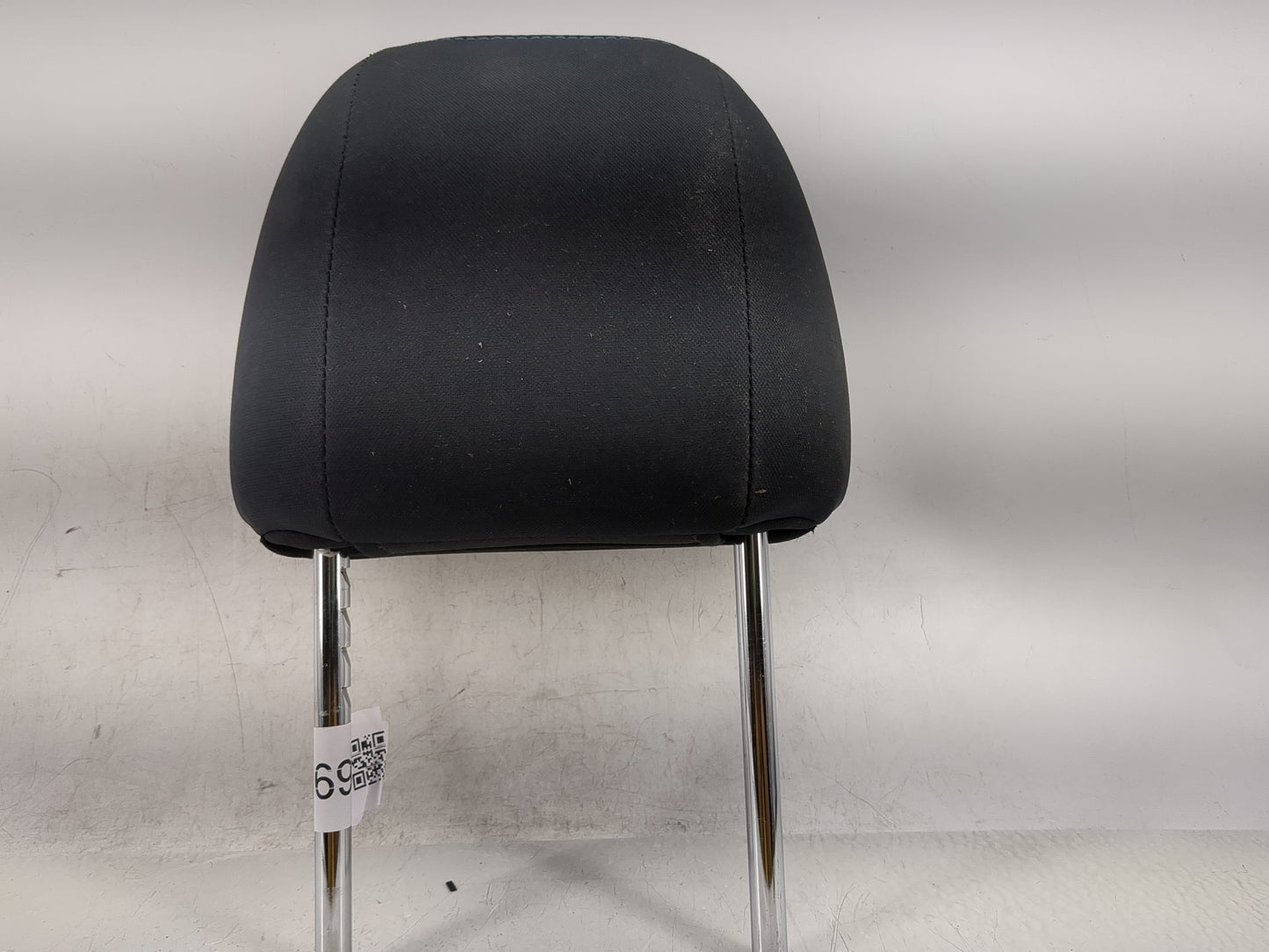 2016-2017 Nissan Altima Headrest Head Rest Front Driver Passenger Seat Fits Fits 2016 2017 OEM Used Auto Parts - Oemusedauto