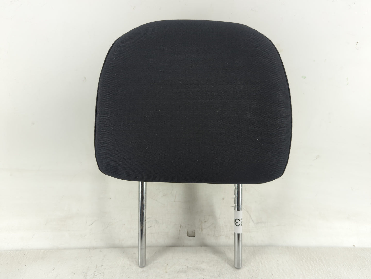 2016-2017 Nissan Altima Headrest Head Rest Front Driver Passenger Seat - Oemusedautoparts1.com