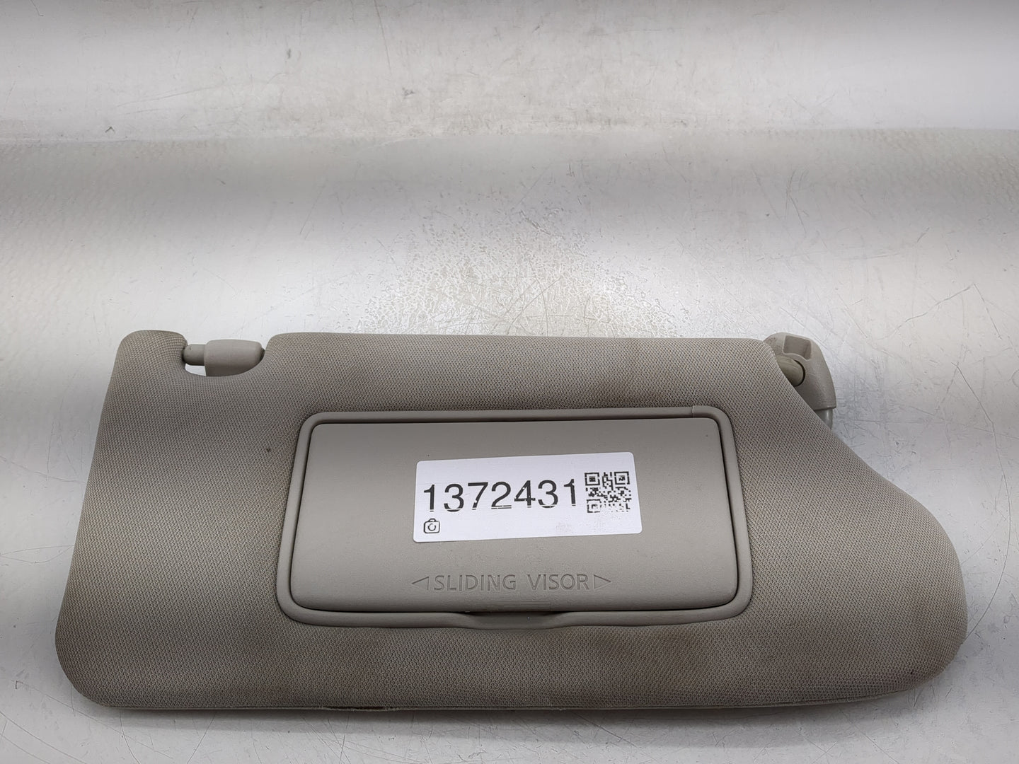 2013-2018 Nissan Altima Sun Visor Shade Replacement Passenger Right Mirror Fits Fits 2013 2014 2015 2016 2017 2018 OEM Used 