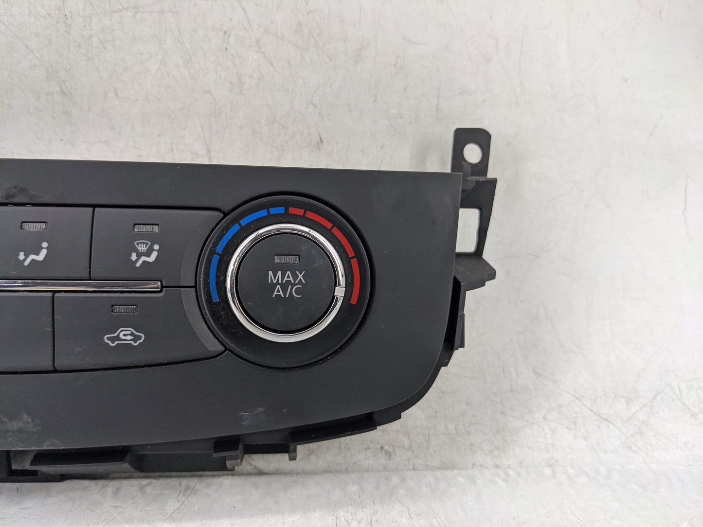 2016-2018 Nissan Altima Climate Control Module Temperature AC/Heater Replacement Fits Fits 2016 2017 2018 OEM Used Auto Part