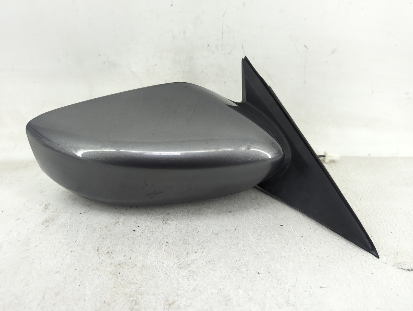 2013-2018 Nissan Altima Passenger Side View Mirror - Right Door Mirror OEM Used - Oemusedautoparts1.com