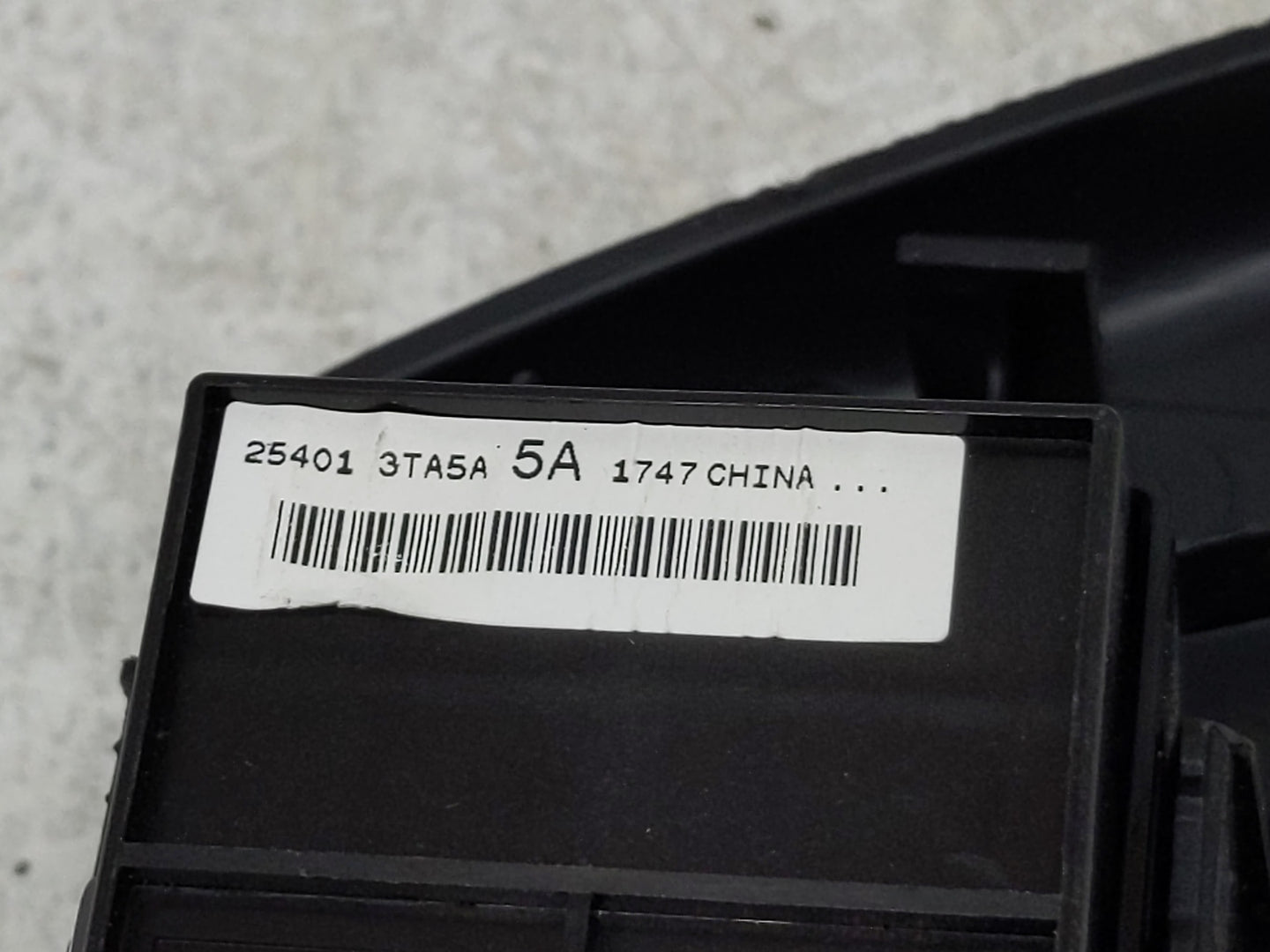 2013-2018 Nissan Altima Master Power Window Switch Replacement Driver Side Left P/N:25401 3TA5A Fits OEM Used Auto Parts - O