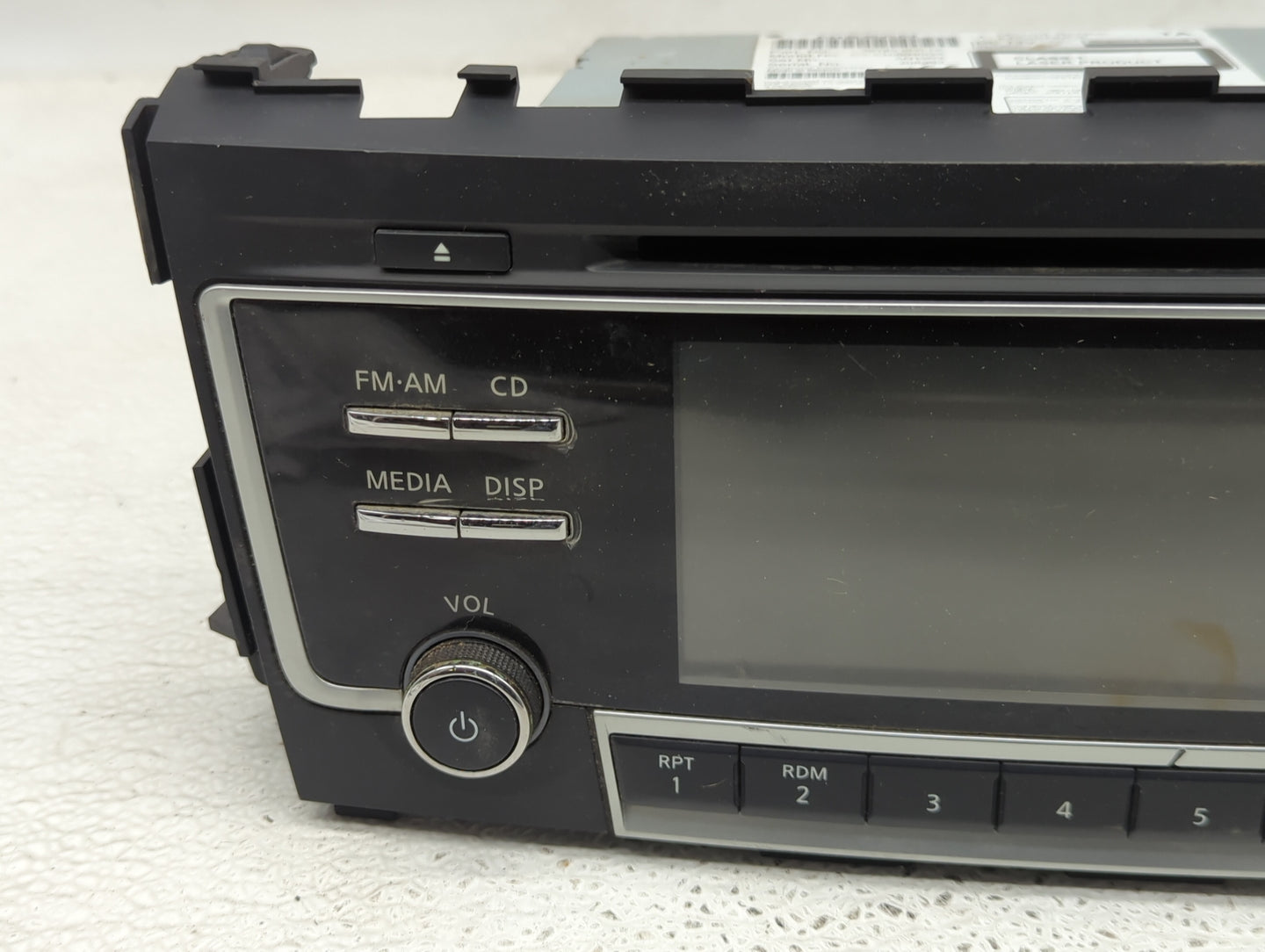 2016-2017 Nissan Altima Radio AM FM Cd Player Receiver Replacement P/N:28185 9HT1A Fits Fits 2016 2017 OEM Used Auto Parts -