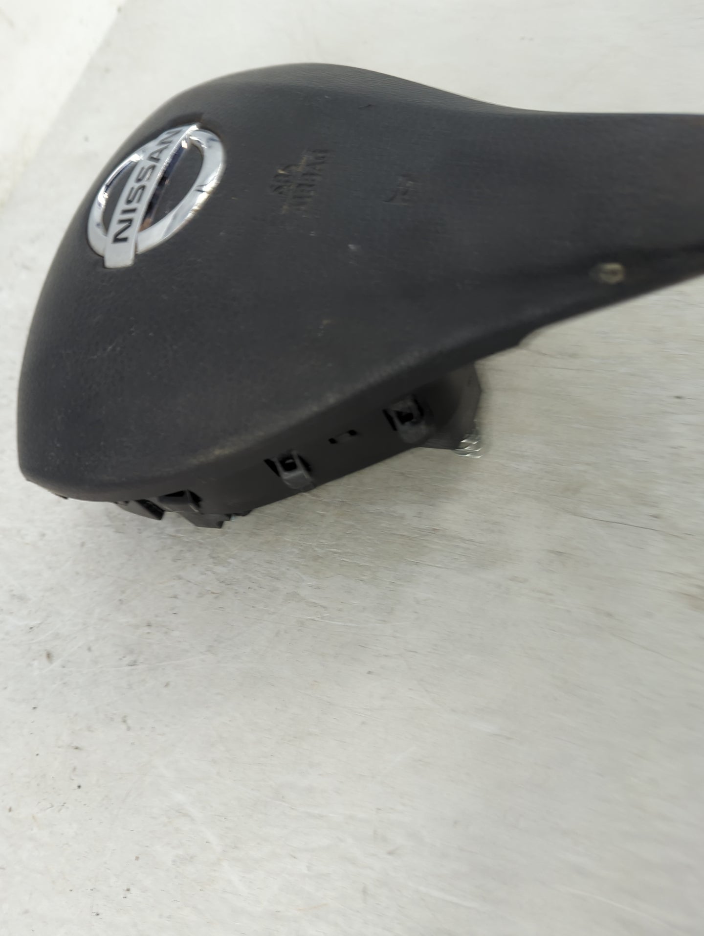 2013-2018 Nissan Altima Air Bag Driver Left Steering Wheel Mounted Fits Fits 2013 2014 2015 2016 2017 2018 OEM Used Auto Par