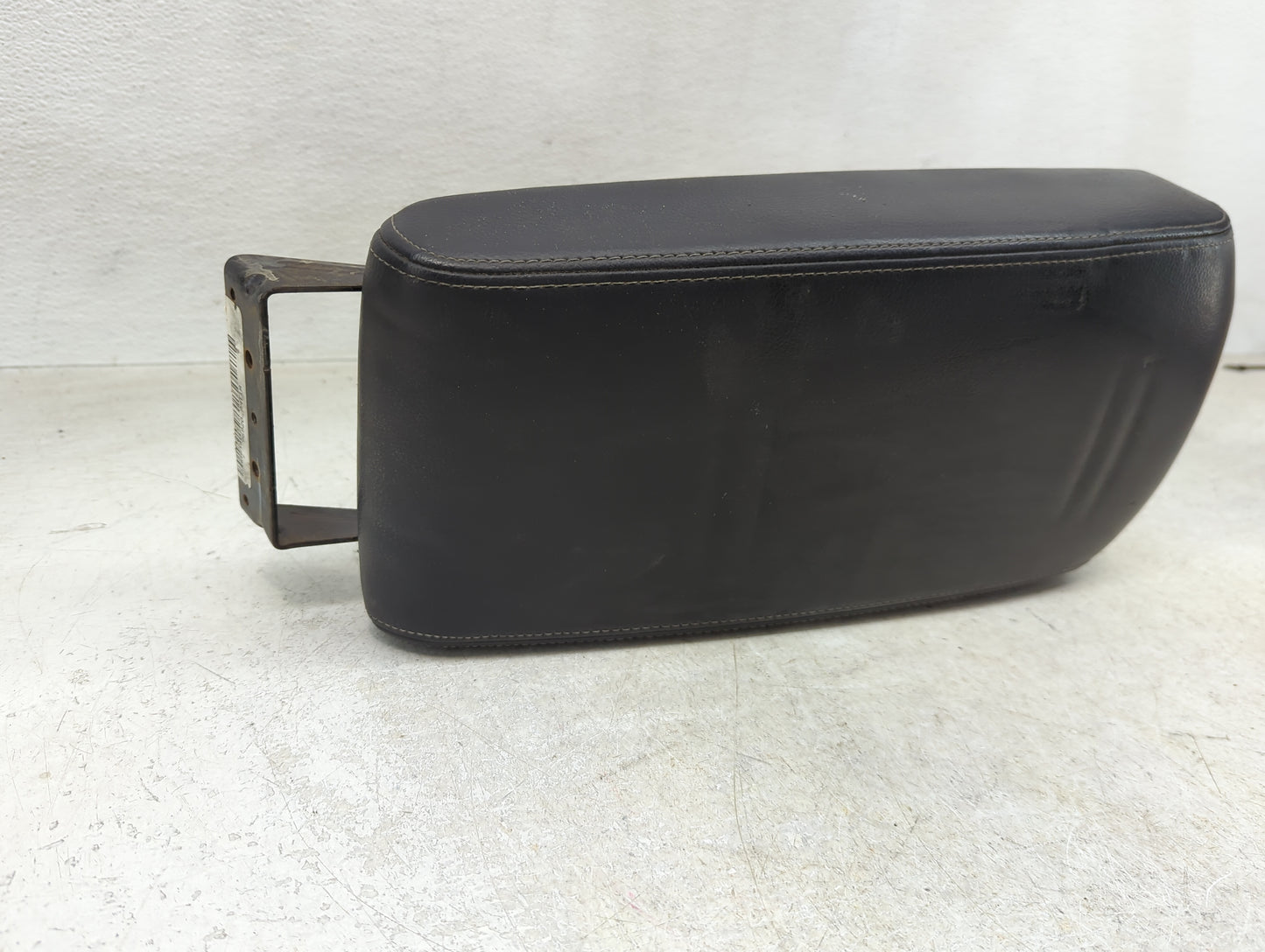 2017 Nissan Altima Center Console Armrest Cover Lid P/N:96920_9HT1A Fits OEM Used Auto Parts - Oemusedautoparts1.com