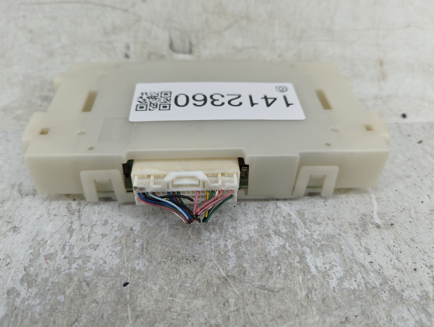 2016-2017 Nissan Altima Temperature Control Module 27760-9hu0a - Oemusedautoparts1.com