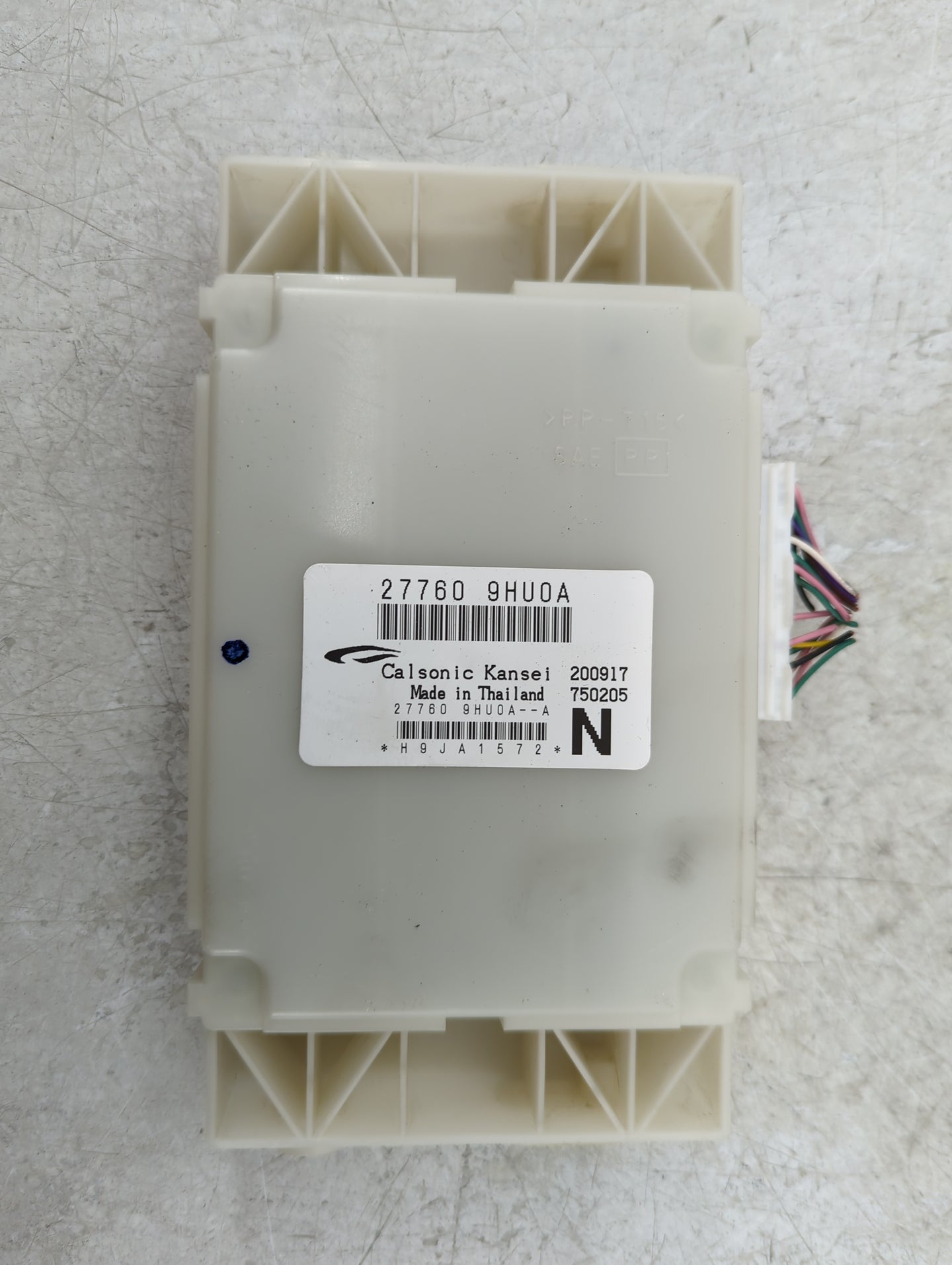 2016-2017 Nissan Altima Temperature Control Module 27760-9hu0a - Oemusedautoparts1.com
