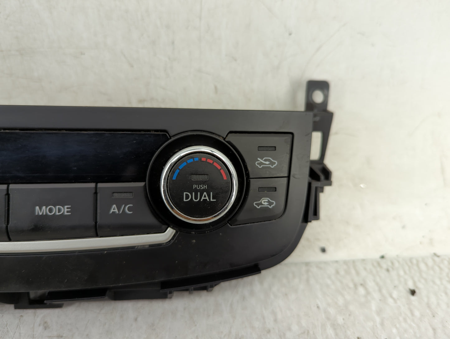 2016-2018 Nissan Altima Climate Control Module Temperature AC/Heater Replacement P/N:27500 9HS0A Fits Fits 2016 2017 2018 OE