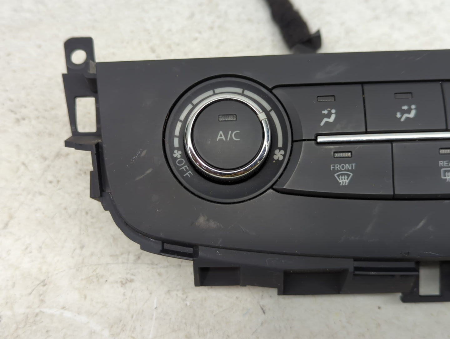 2016-2018 Nissan Altima Climate Control Module Temperature AC/Heater Replacement Fits Fits 2016 2017 2018 OEM Used Auto Part