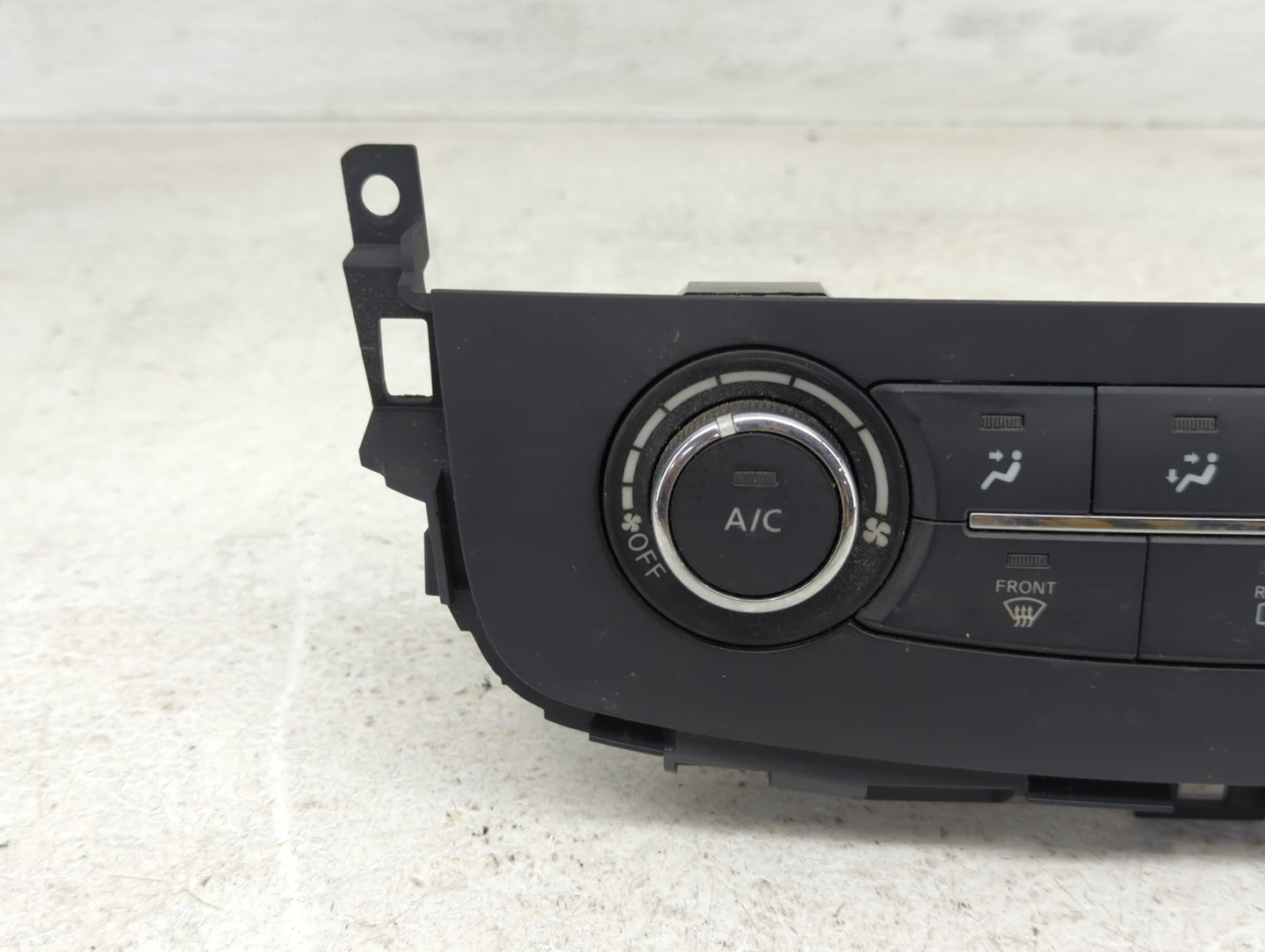 2016-2018 Nissan Altima Climate Control Module Temperature AC/Heater Replacement Fits Fits 2016 2017 2018 OEM Used Auto Part