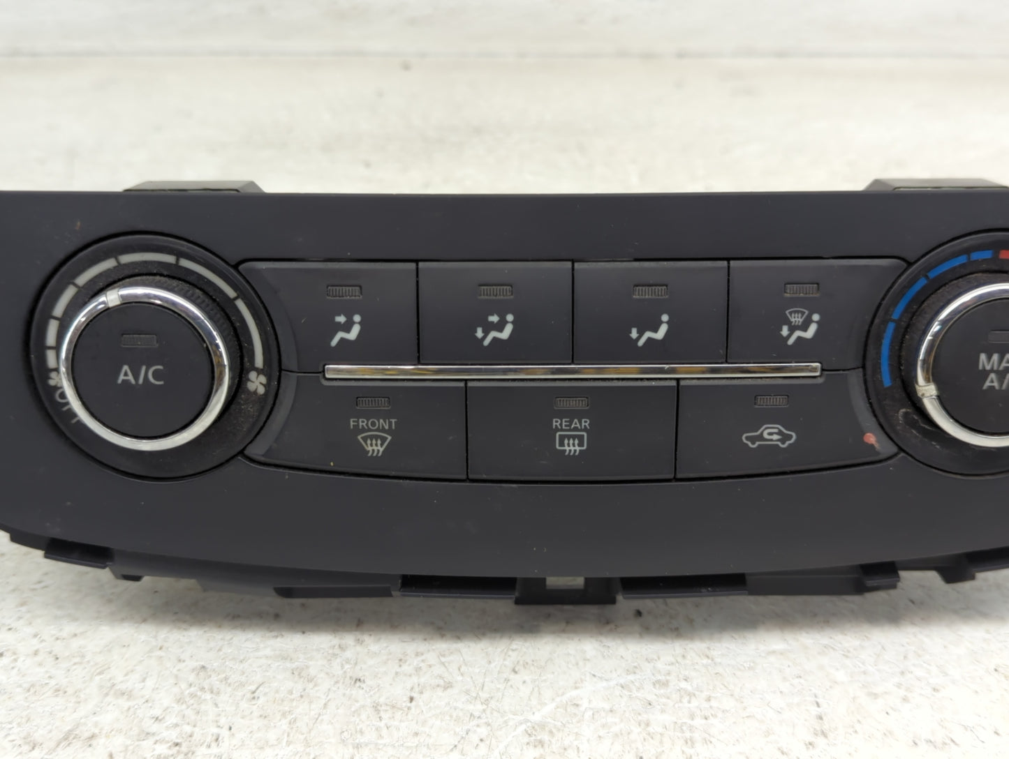 2016-2018 Nissan Altima Climate Control Module Temperature AC/Heater Replacement Fits Fits 2016 2017 2018 OEM Used Auto Part