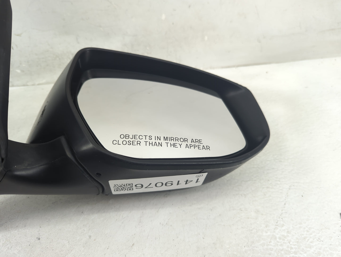 2013-2018 Nissan Altima Passenger Side View Mirror - Right Door Mirror OEM Used - Oemusedautoparts1.com