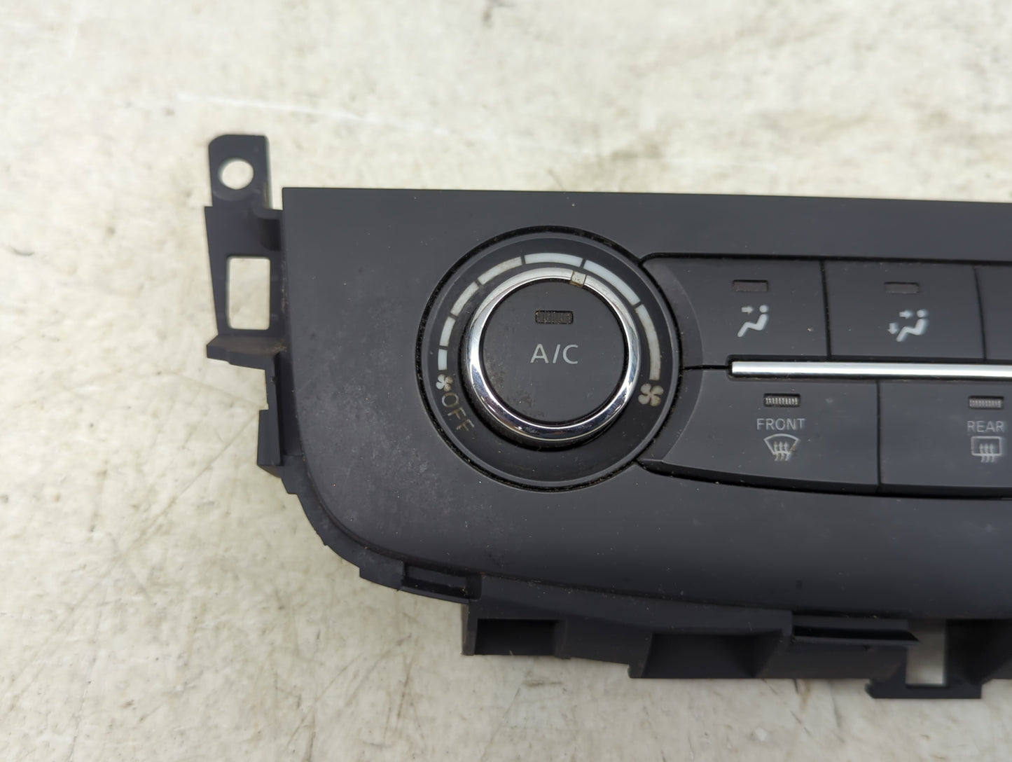 2016-2018 Nissan Altima Climate Control Module Temperature AC/Heater Replacement Fits Fits 2016 2017 2018 OEM Used Auto Part