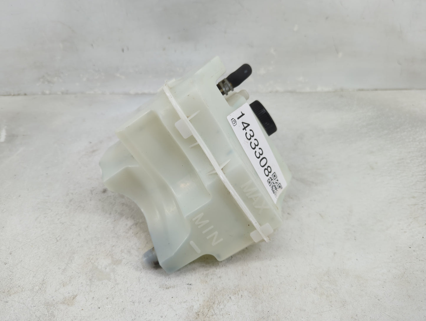 2013-2018 Nissan Altima Radiator Coolant Overflow Expansion Tank Bottle 1433308 - Oemusedautoparts1.com