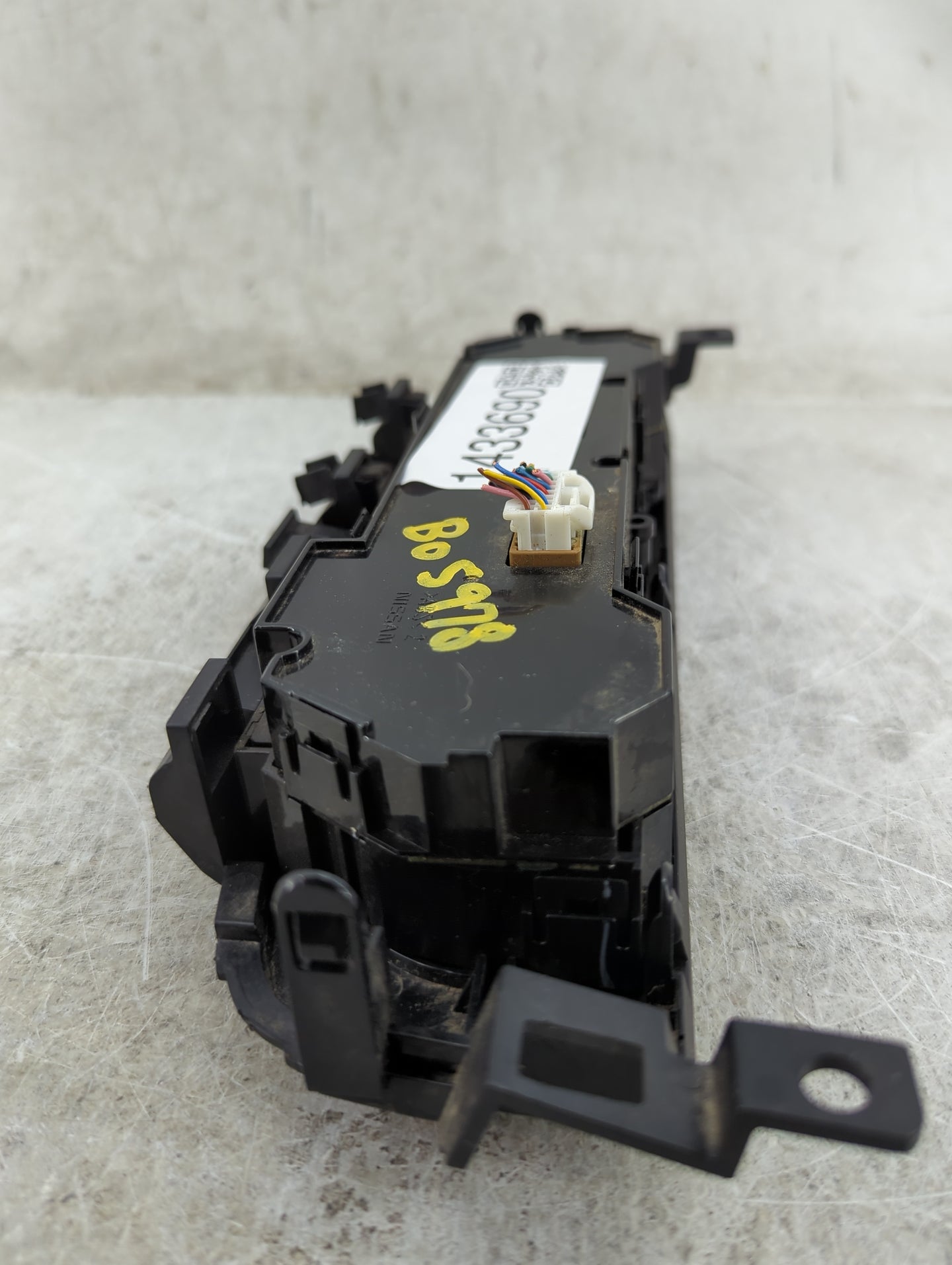 2016-2018 Nissan Altima Climate Control Module Temperature AC/Heater Replacement Fits Fits 2016 2017 2018 OEM Used Auto Part