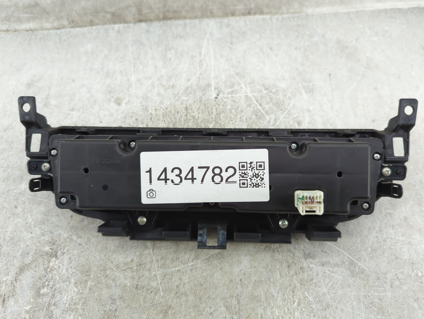 2016-2018 Nissan Altima Climate Control Module Temperature AC/Heater Replacement P/N:27500 9HS0A Fits Fits 2016 2017 2018 OE