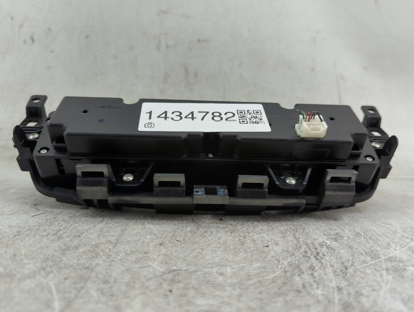 2016-2018 Nissan Altima Climate Control Module Temperature AC/Heater Replacement P/N:27500 9HS0A Fits Fits 2016 2017 2018 OE