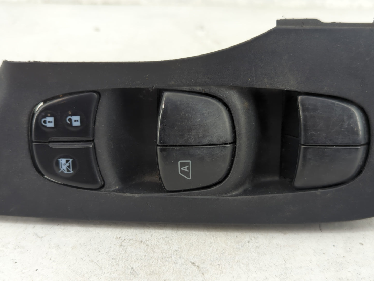 2013-2018 Nissan Altima Master Power Window Switch Replacement Driver Side Left P/N:25401 3TA5A 25401-3TA5A Fits OEM Used Au