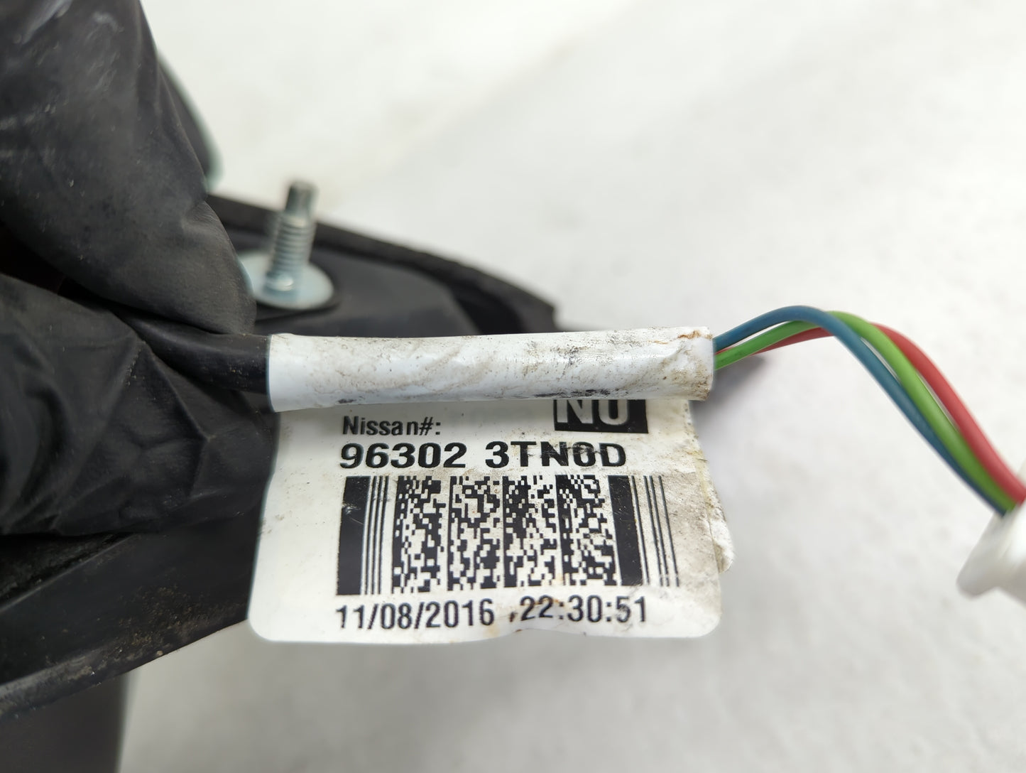2013-2018 Nissan Altima Driver Side View Mirror - Left Door Mirror OEM Used - Oemusedautoparts1.com