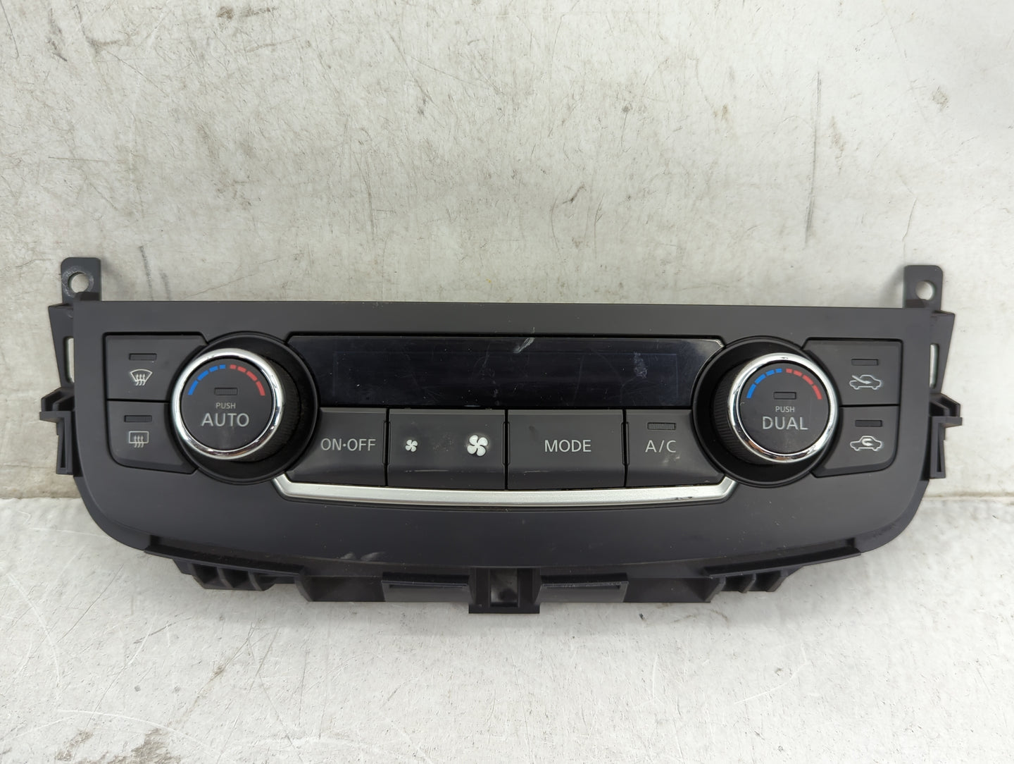 2016-2018 Nissan Altima Climate Control Module Temperature AC/Heater Replacement P/N:27500 9HS0A Fits Fits 2016 2017 2018 OE