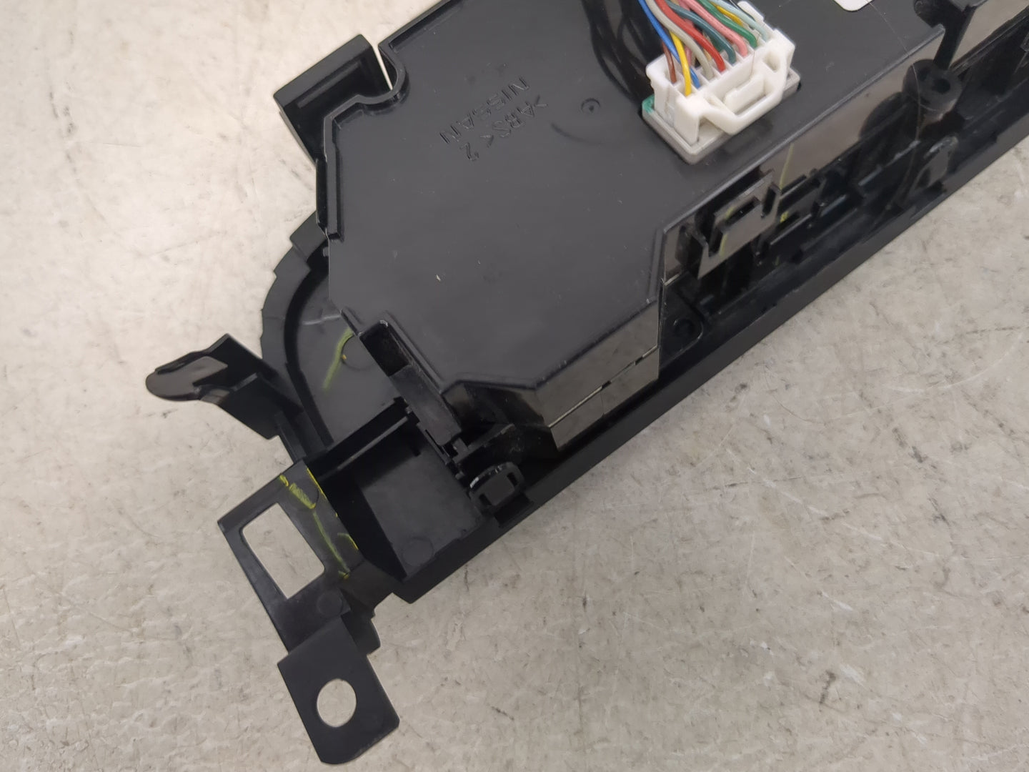 2016-2018 Nissan Altima Climate Control Module Temperature AC/Heater Replacement Fits Fits 2016 2017 2018 OEM Used Auto Part