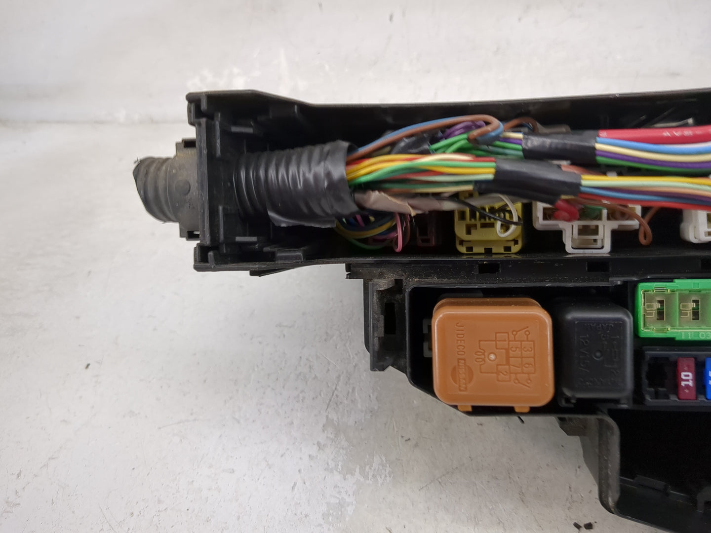 2016-2017 Nissan Altima Fusebox Fuse Box Panel Relay Module Fits Fits 2016 2017 OEM Used Auto Parts - Oemusedautoparts1.com