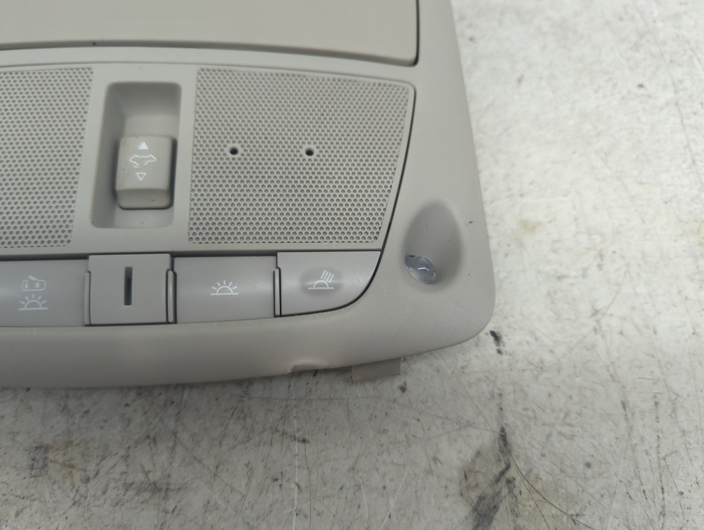 2017 Nissan Altima Overhead Roof Console Tan - Oemusedautoparts1.com