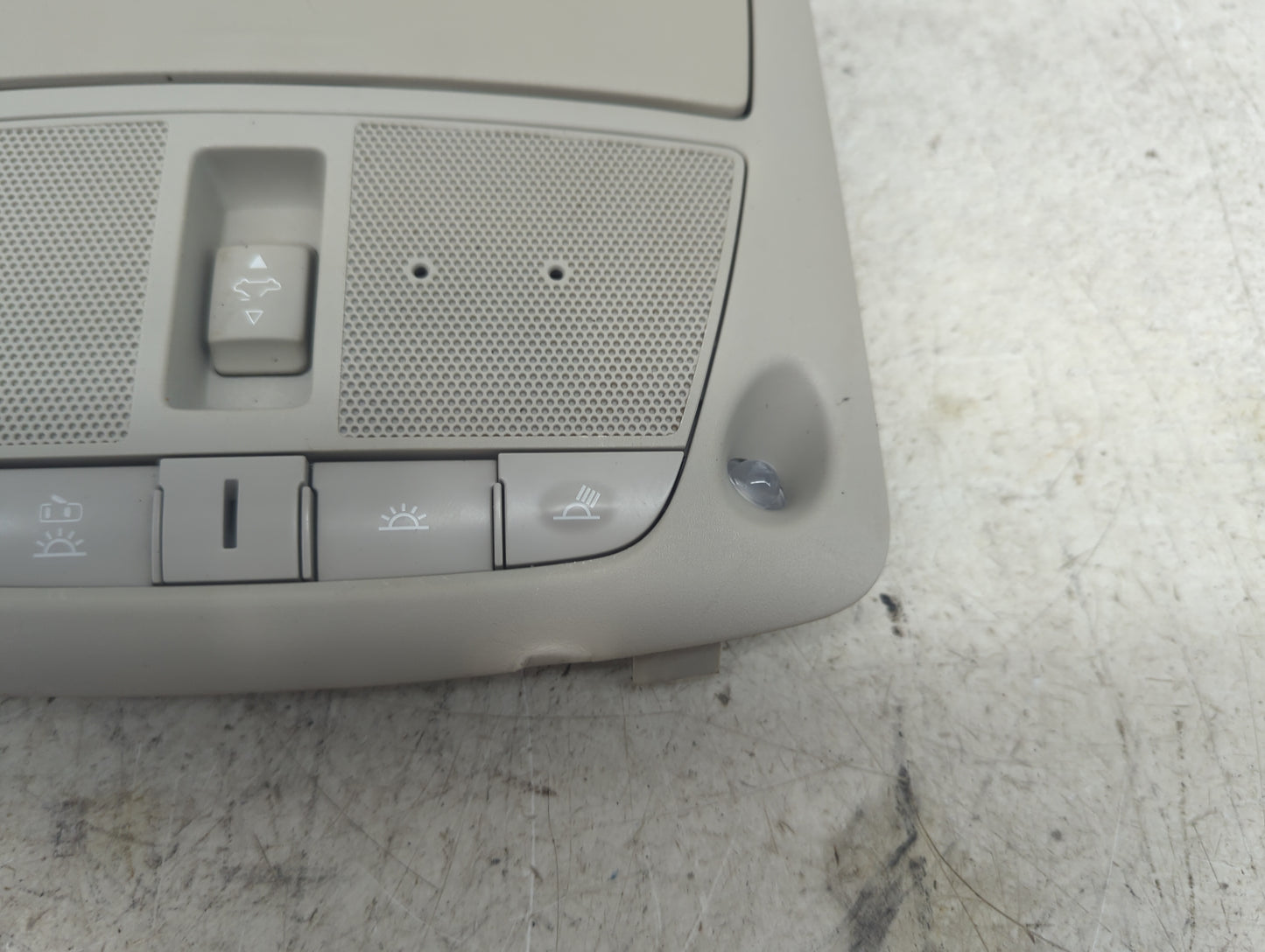 2017 Nissan Altima Overhead Roof Console Tan - Oemusedautoparts1.com