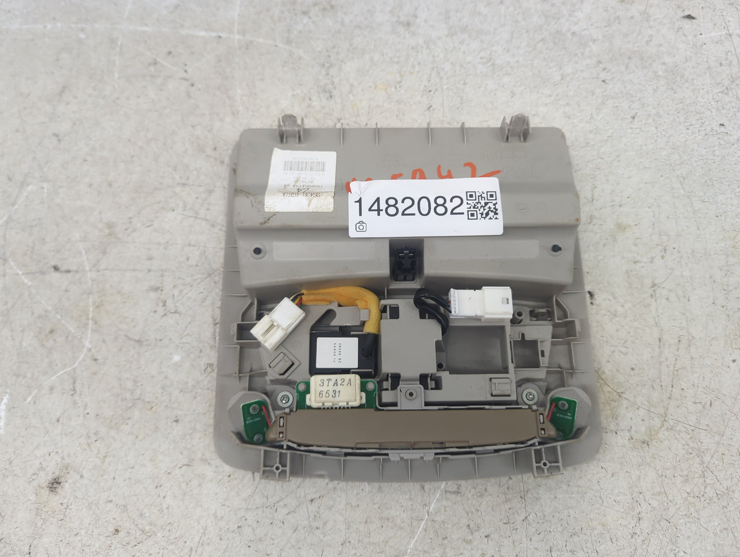 2017 Nissan Altima Overhead Roof Console Tan - Oemusedautoparts1.com