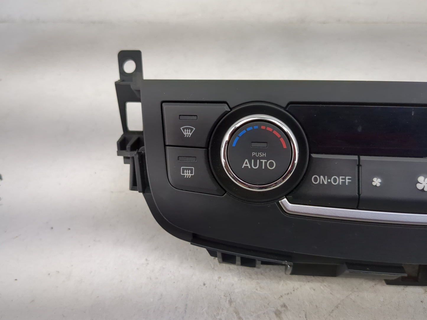 2016-2018 Nissan Altima Climate Control Module Temperature AC/Heater Replacement P/N:27500 9HS0A Fits Fits 2016 2017 2018 OE