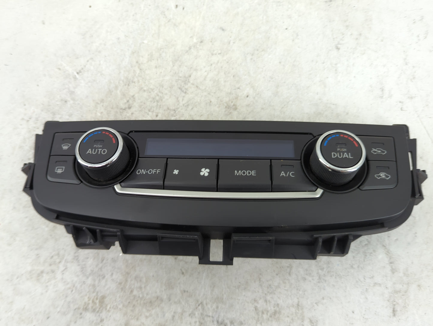 2016-2018 Nissan Altima Climate Control Module Temperature AC/Heater Replacement P/N:27500 9HS0A Fits Fits 2016 2017 2018 OE