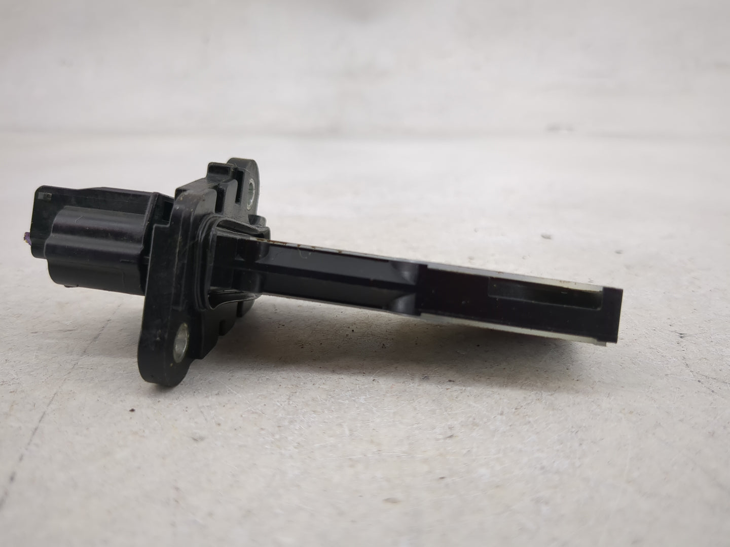 2016-2018 Nissan Altima Mass Air Flow Meter Maf 1486727 - Oemusedautoparts1.com