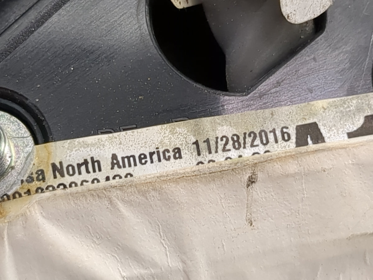 2013-2018 Nissan Altima Passenger Side View Mirror - Right Door Mirror OEM Used - Oemusedautoparts1.com