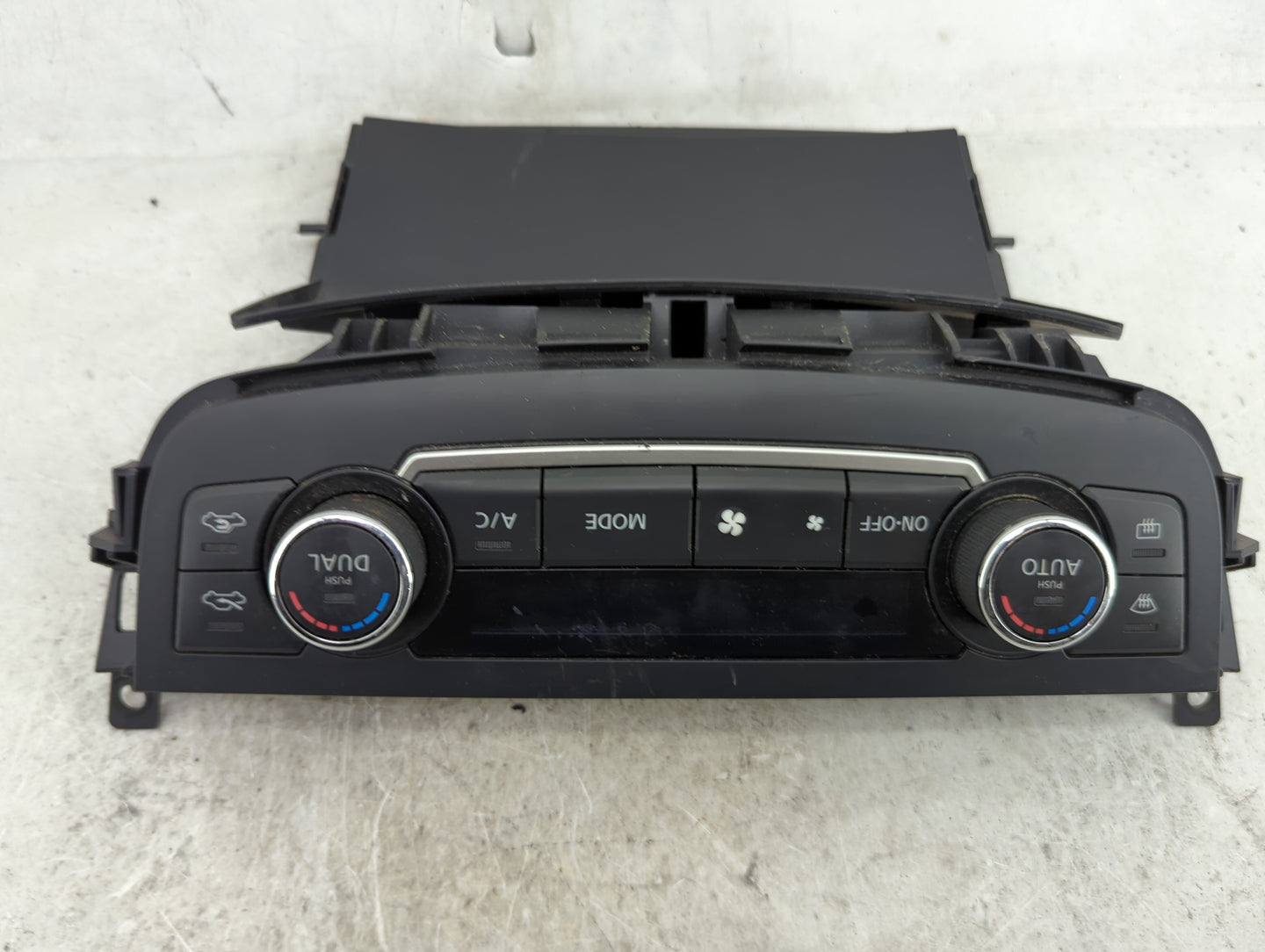 2016-2018 Nissan Altima Climate Control Module Temperature AC/Heater Replacement Fits Fits 2016 2017 2018 OEM Used Auto Part