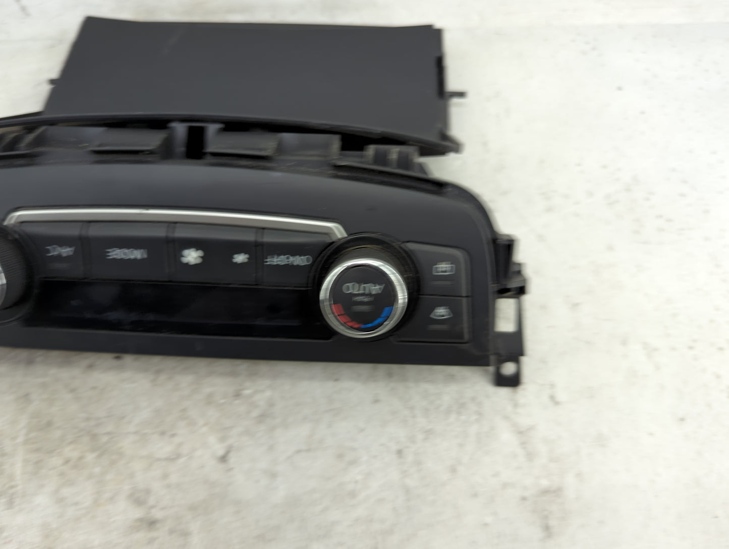 2016-2018 Nissan Altima Climate Control Module Temperature AC/Heater Replacement Fits Fits 2016 2017 2018 OEM Used Auto Part