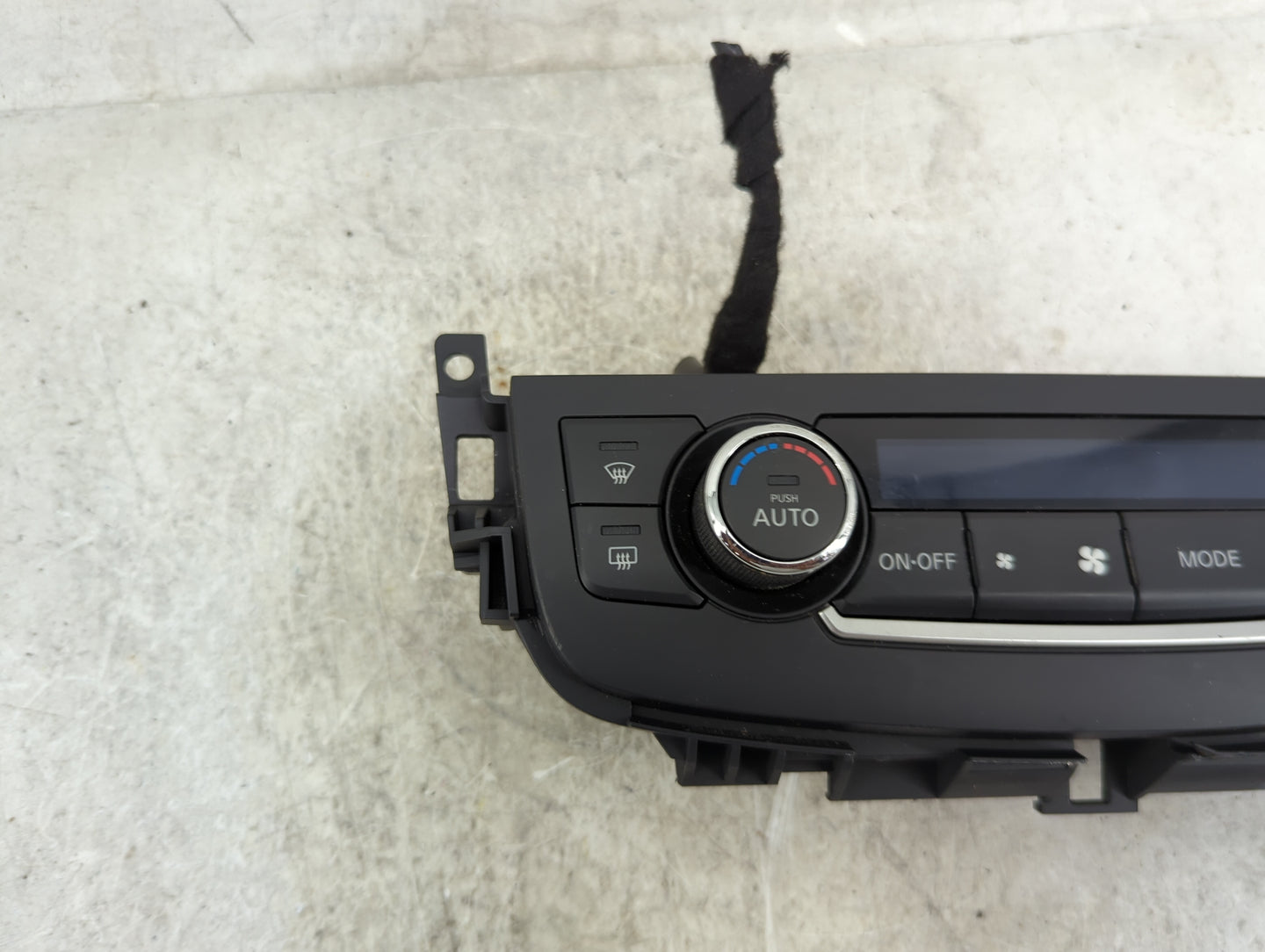 2016-2018 Nissan Altima Climate Control Module Temperature AC/Heater Replacement Fits Fits 2016 2017 2018 OEM Used Auto Part