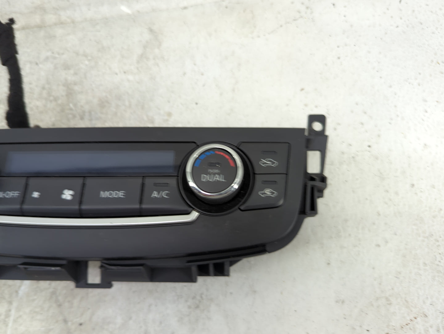 2016-2018 Nissan Altima Climate Control Module Temperature AC/Heater Replacement Fits Fits 2016 2017 2018 OEM Used Auto Part