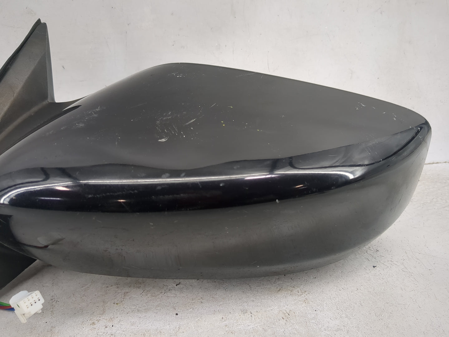 2013-2018 Nissan Altima Driver Side View Mirror - Left Door Mirror OEM Used - Oemusedautoparts1.com