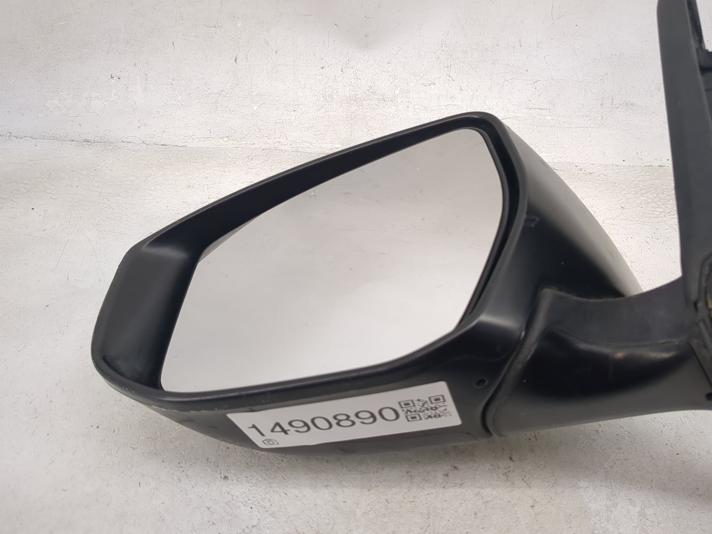 2013-2018 Nissan Altima Driver Side View Mirror - Left Door Mirror OEM Used - Oemusedautoparts1.com
